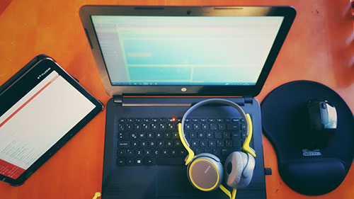 Buzzy English: cosa serve per iniziare a imparare l'inglese online